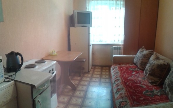 
  Сдам посуточно в аренду 1-комнатную квартиру, 18 м², Красноярск

. Фото 3.