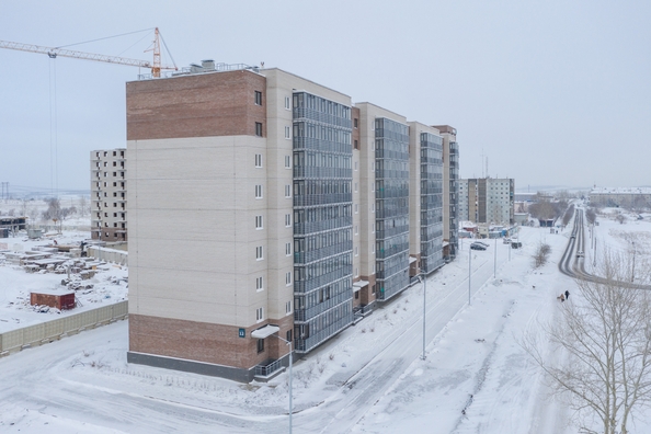 
   Продам 3-комнатную, 71.68 м², Светлова ул, 12

. Фото 3.