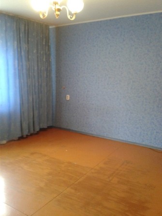 
   Продам 2-комнатную, 52.4 м², Щорса ул, 31

. Фото 2.