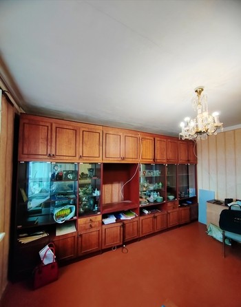
   Продам 3-комнатную, 61 м², Мирошниченко ул, 2

. Фото 4.