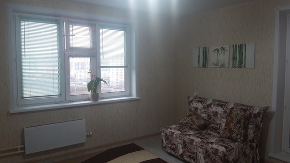 
   Продам 2-комнатную, 59 м², Свердловская ул, 6д

. Фото 1.