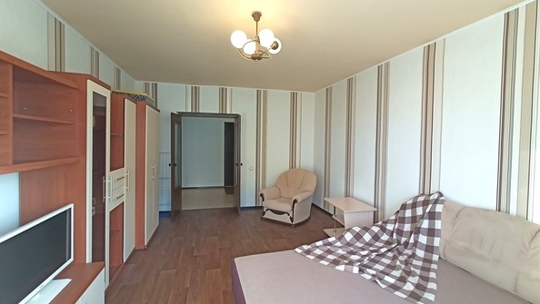 
  Сдам в аренду 1-комнатную квартиру, 51 м², Красноярск

. Фото 3.
