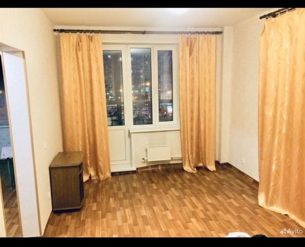
   Продам 1-комнатную, 34.8 м², Карамзина ул, 16

. Фото 3.