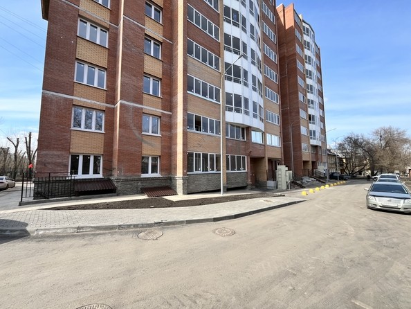 
   Продам 2-комнатную, 74 м², Баумана ул, 6

. Фото 4.