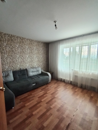 
   Продам 2-комнатную, 53 м², 3 Августа ул, 20д

. Фото 2.