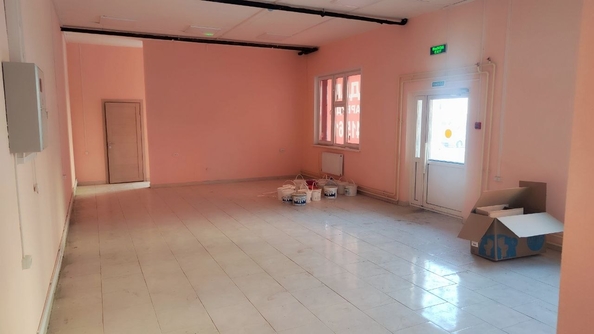 
  Продается универсальное помещение 106.5 м², в ЖК Аринский, дом 1 корпус 1. Фото 4.