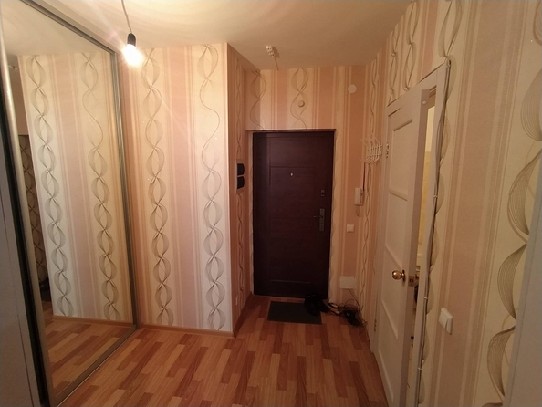 
   Продам 1-комнатную, 42.1 м², 9 Мая ул, 83/1

. Фото 5.