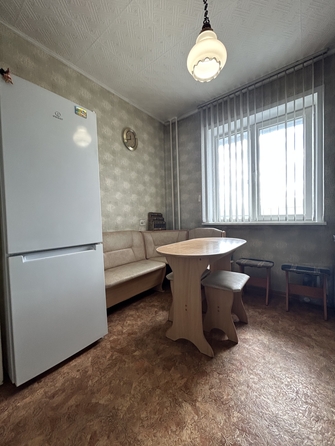 
   Продам 2-комнатную, 53 м², Вейнбаума ул, 38

. Фото 2.