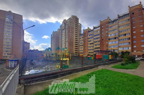 
   Продам 1-комнатную, 44 м², Елены Стасовой ул, 40а

. Фото 12.