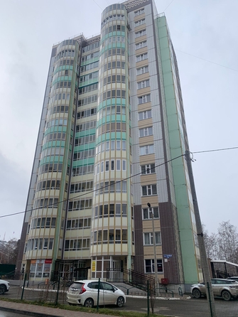 
   Продам 1-комнатную, 40.2 м², Сады ул, 1к

. Фото 1.