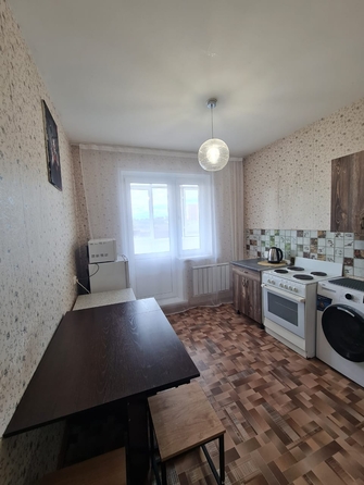 
  Сдам посуточно в аренду 1-комнатную квартиру, 42 м², Красноярск

. Фото 2.