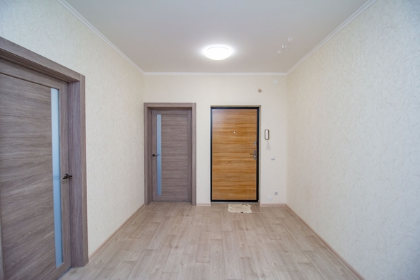 
   Продам 3-комнатную, 67.6 м², Норильская ул, 48

. Фото 3.