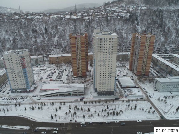 
   Продам 1-комнатную, 30.9 м², Олимп, дом 1

. Фото 2.