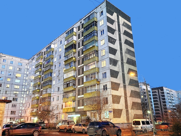 
   Продам 3-комнатную, 67.2 м², Комсомольский пр-кт, 1а

. Фото 2.