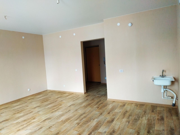 
  Сдам в аренду 1-комнатную квартиру, 36 м², Красноярск

. Фото 4.