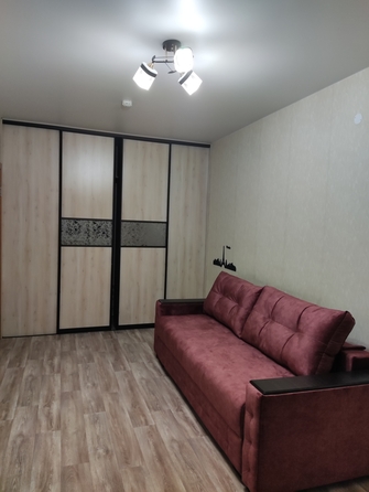 
  Сдам в аренду 2-комнатную квартиру, 56 м², Красноярск

. Фото 8.