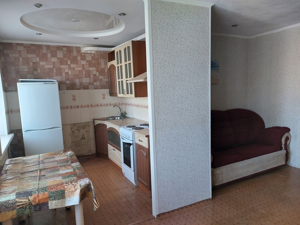 
  Сдам в аренду 2-комнатную квартиру, 44 м², Красноярск

. Фото 2.