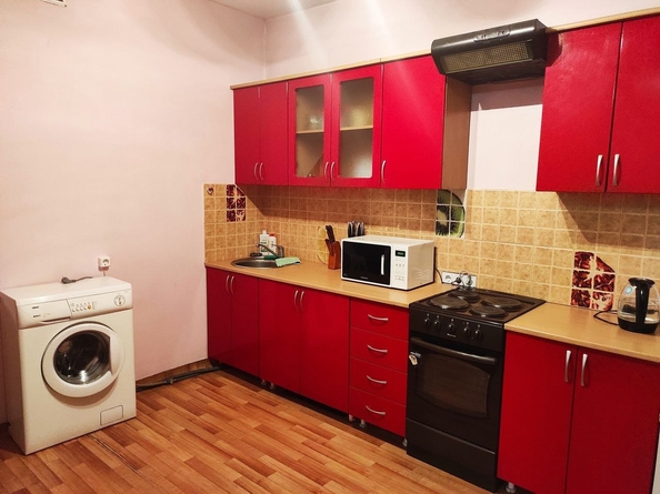 
  Сдам посуточно в аренду 2-комнатную квартиру, 68 м², Красноярск

. Фото 4.