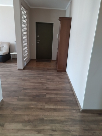 
  Сдам в аренду 2-комнатную квартиру, 80 м², Красноярск

. Фото 6.