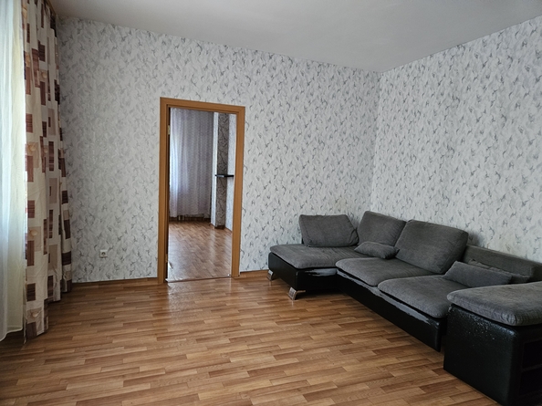 
  Сдам в аренду 2-комнатную квартиру, 63 м², Красноярск

. Фото 4.