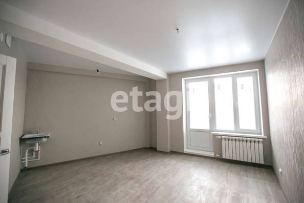 
   Продам 2-комнатную, 58.2 м², Три слона, дом 1

. Фото 2.