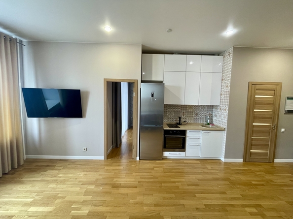 
  Сдается посуточно 2-комн. квартира, 46 м², Авиаторов ул, д. 21
. Фото 9.