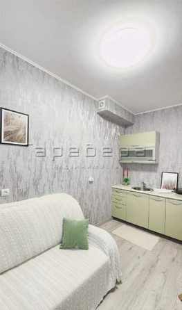 
   Продам 1-комнатную, 33.6 м², Киренского ул, 2и

. Фото 4.