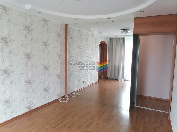 
   Продам 3-комнатную, 58.5 м², Семафорная ул, 241

. Фото 19.