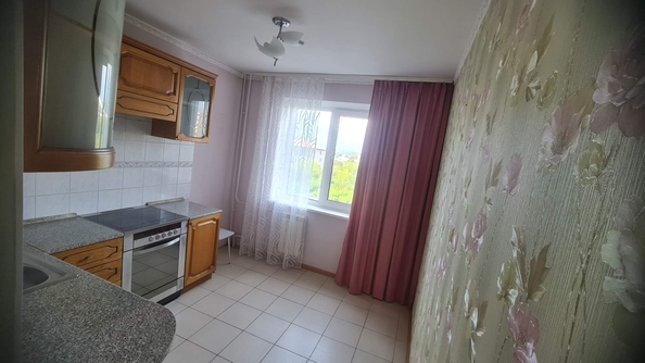 
  Сдам в аренду 4-комнатную квартиру, 84.1 м², Красноярск

. Фото 2.