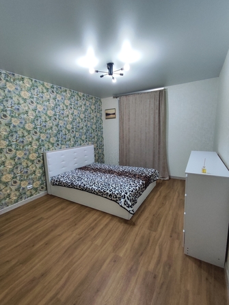 
  Сдам в аренду 2-комнатную квартиру, 57 м², Красноярск

. Фото 5.