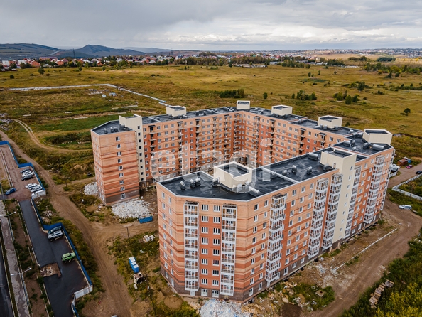 
   Продам 3-комнатную, 99.5 м², Северное шоссе, 48

. Фото 1.