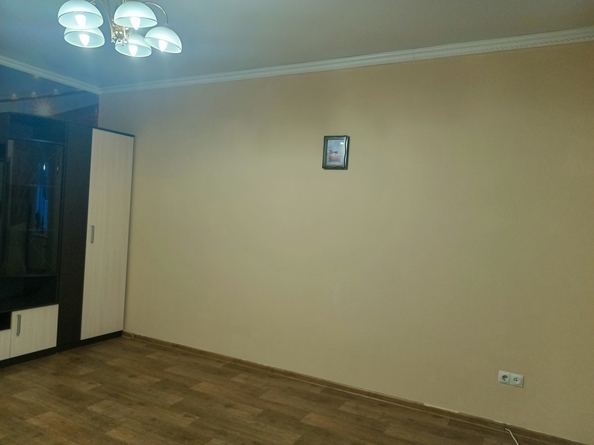 
   Продам 1-комнатную, 40 м², Толстого ул, 19

. Фото 3.