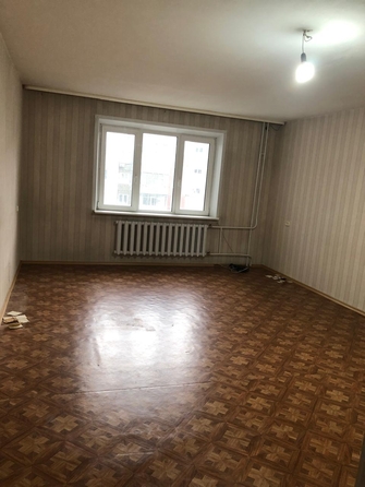 
   Продам 4-комнатную, 86 м², 9 Мая ул, 58

. Фото 8.