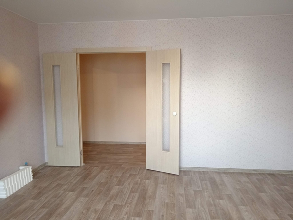 
  Сдам в аренду 2-комнатную квартиру, 57 м², Красноярск

. Фото 5.