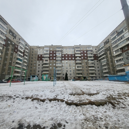 
   Продам 4-комнатную, 151 м², Ястынская ул, 18

. Фото 1.