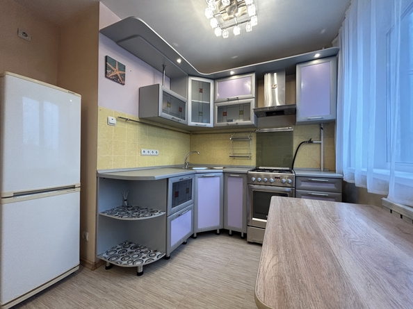 
   Продам 3-комнатную, 61.1 м², Тотмина ул, 13

. Фото 3.