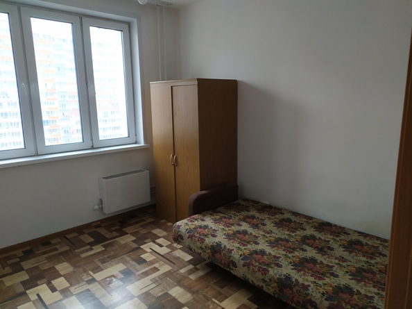 
  Сдам в аренду 1-комнатную квартиру, 29 м², Красноярск

. Фото 7.