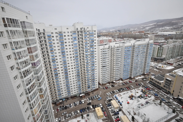 
   Продам 2-комнатную, 53.5 м², Ярыгинская наб, 15

. Фото 13.