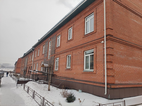 
   Продам 2-комнатную, 62.7 м², Дубовицкого ул, 4

. Фото 1.