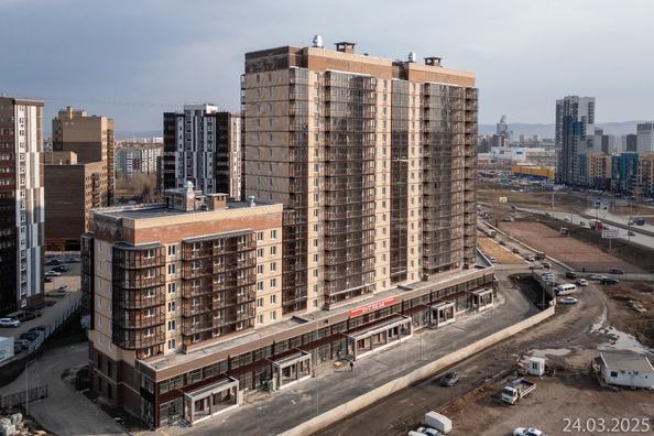 
   Продам 2-комнатную, 67.8 м², Светлогорский пер, 14

. Фото 1.