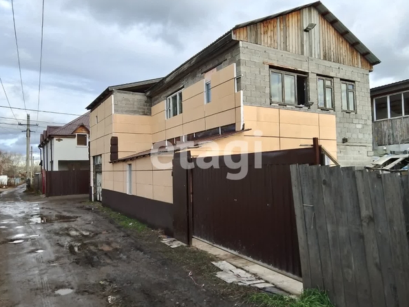 
   Продам дом, 194 м², Красноярск

. Фото 2.