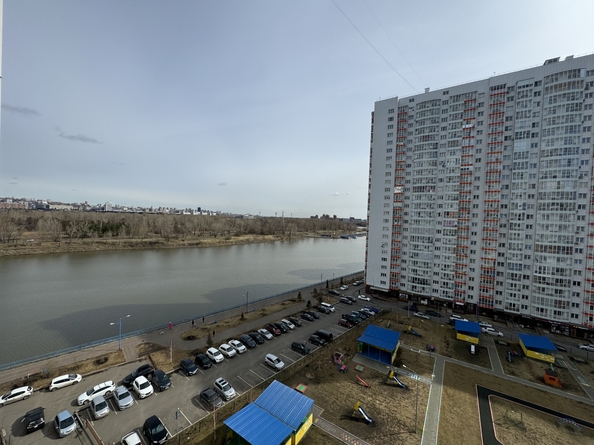 
   Продам 2-комнатную, 39.3 м², Ярыгинская наб, 13

. Фото 2.