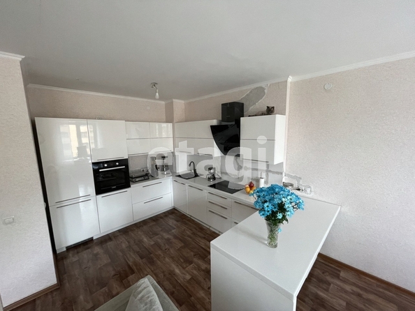 
  Продается 2-комн. квартира, 68.8 м², ЖК Южный берег, дом 8
. Фото 6.