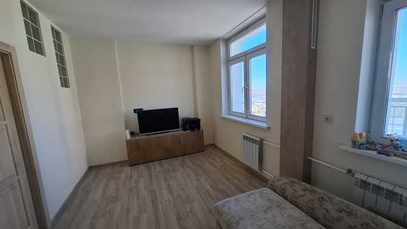 
   Продам 3-комнатную, 96 м², Шевцовой ул, 84а

. Фото 4.