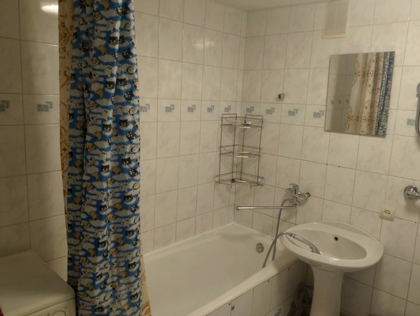 
  Сдам в аренду 2-комнатную квартиру, 60 м², Красноярск

. Фото 8.