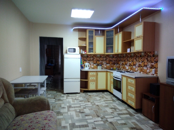 
  Сдам в аренду 2-комнатную квартиру, 50 м², Красноярск

. Фото 1.