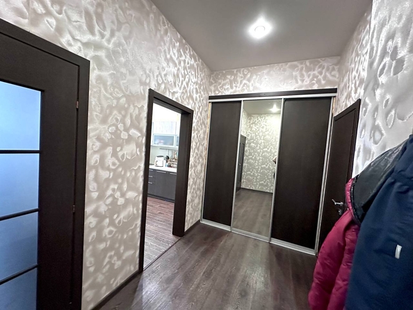 
  Продается 1-комн. квартира, 55.2 м², Партизана Железняка ул, д. 19а
. Фото 3.
