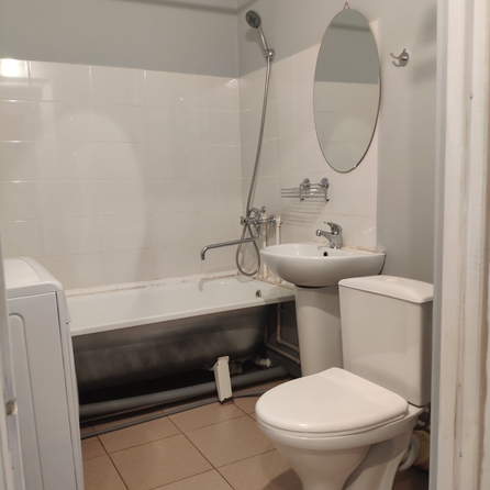 
  Сдам в аренду 1-комнатную квартиру, 54 м², Красноярск

. Фото 19.