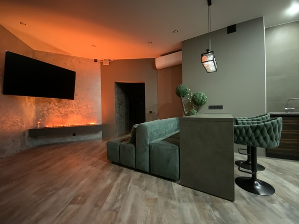 
   Продам 2-комнатную, 77.7 м², Караульная ул, 50

. Фото 2.