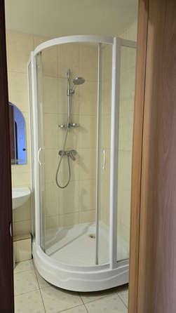
  Сдам в аренду 1-комнатную квартиру, 41 м², Красноярск

. Фото 9.